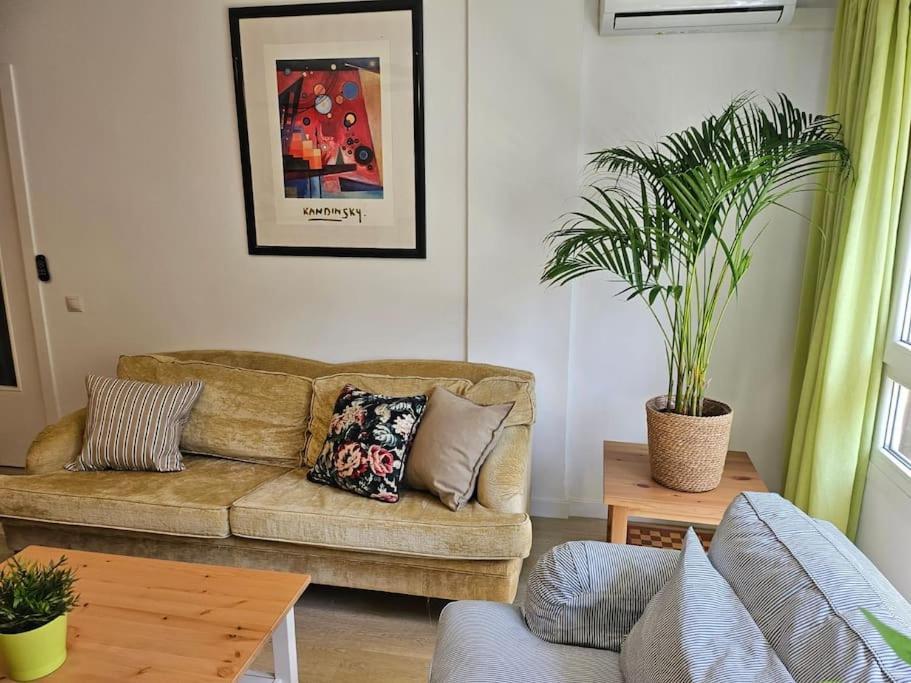 Centrico Piso Con 2 Camas De Matrimonio Appartement